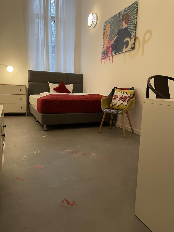Amical Hotel Вупертал Екстериор снимка