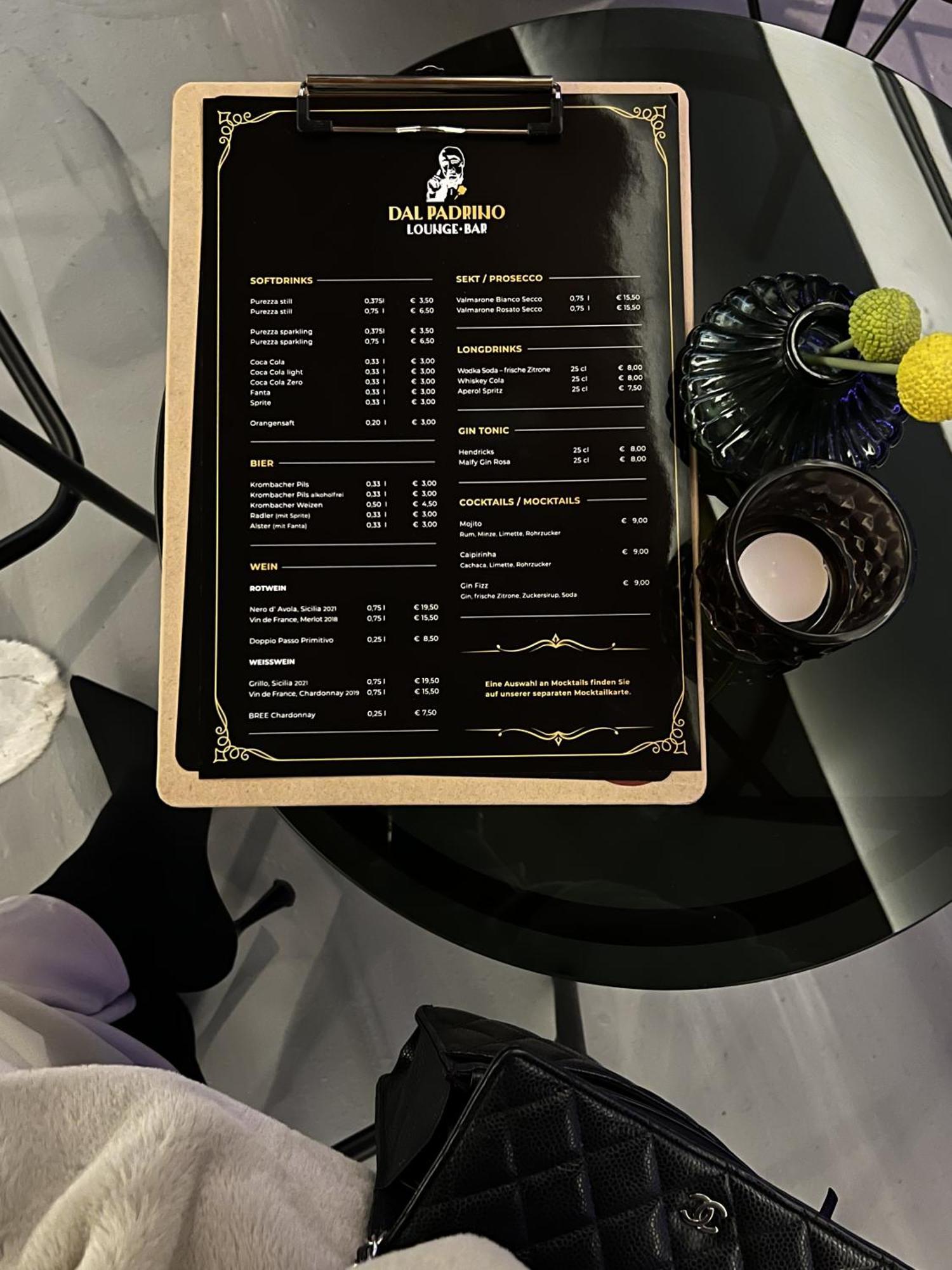 Amical Hotel Вупертал Екстериор снимка