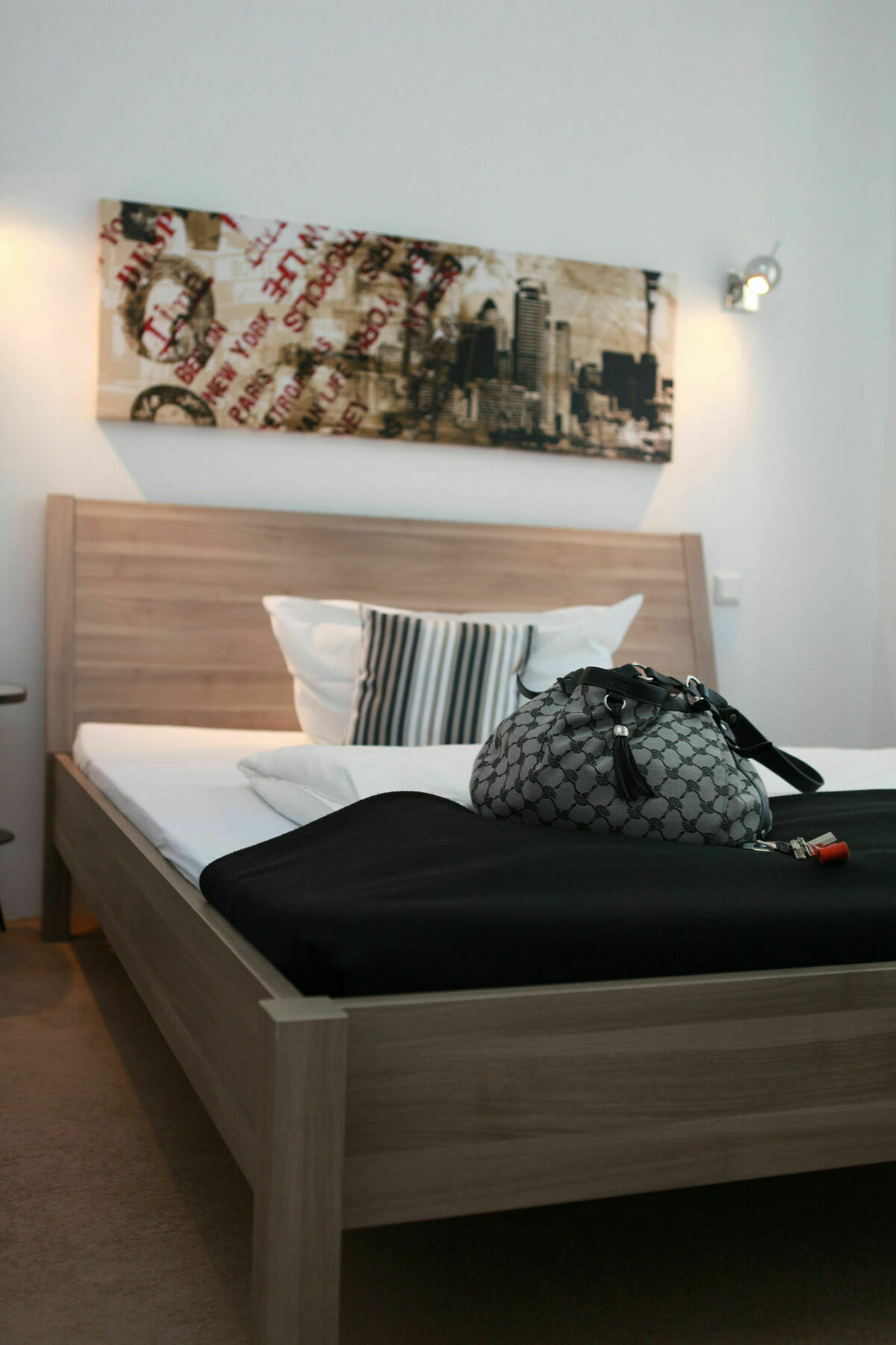 Amical Hotel Вупертал Екстериор снимка