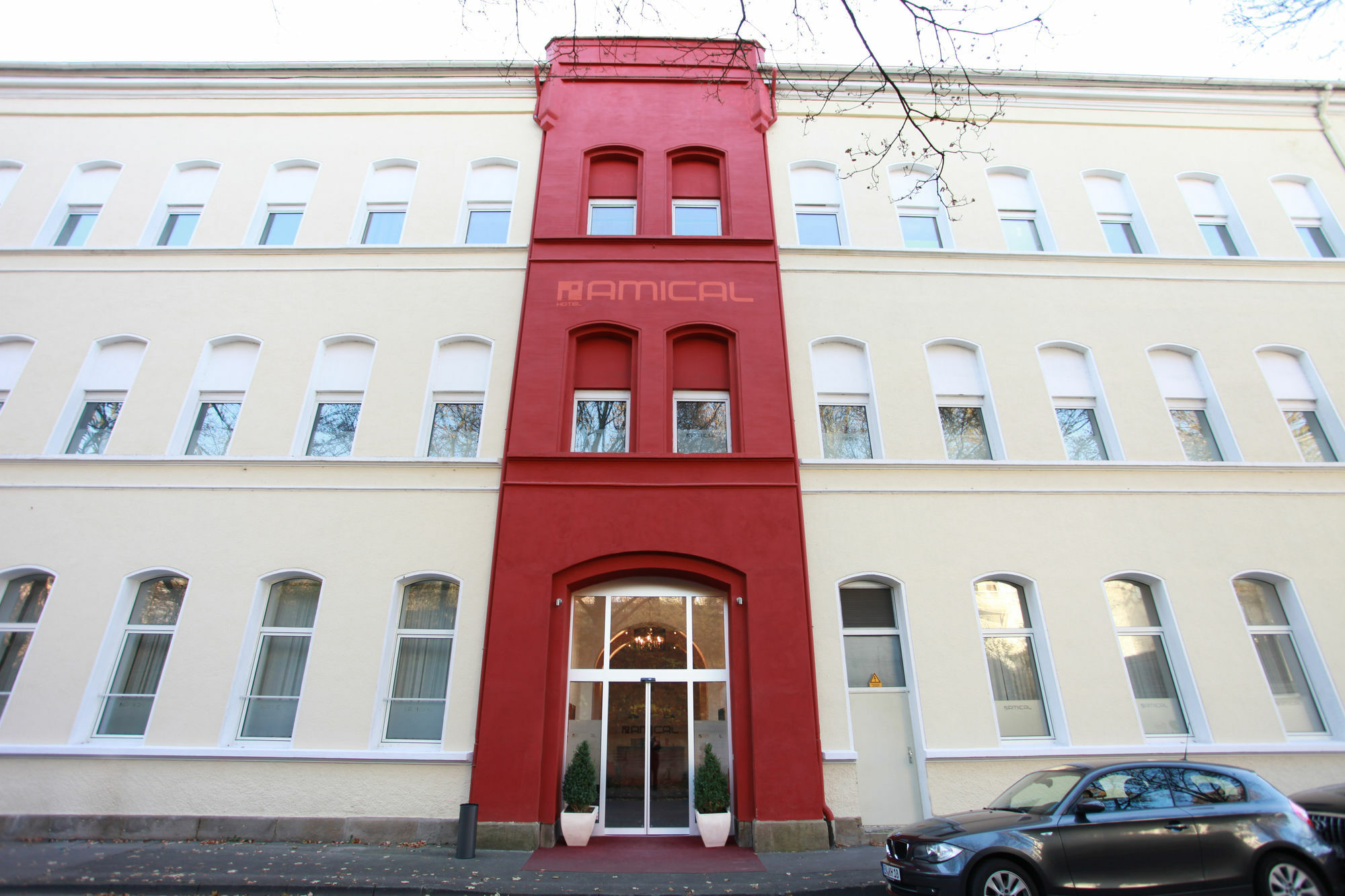Amical Hotel Вупертал Екстериор снимка